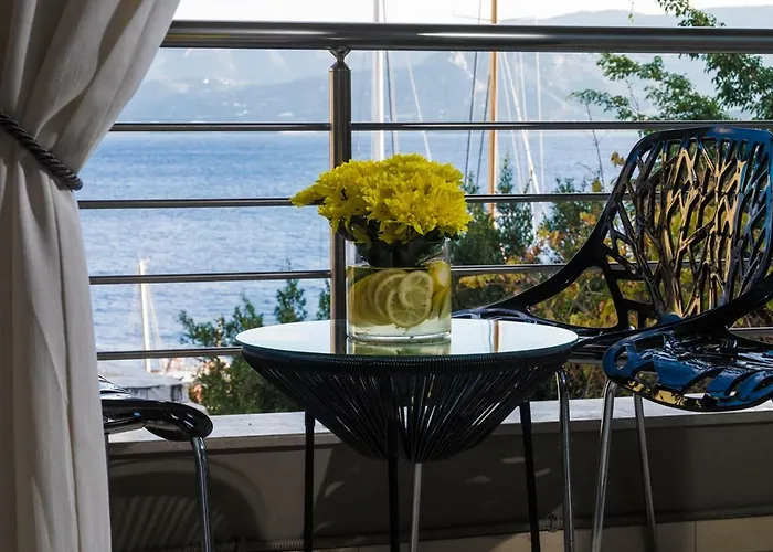 Holy Paraskevi Apartment