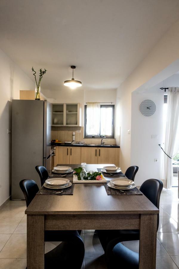Holy Paraskevi Apartment